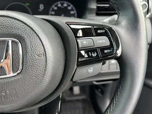 ホンダ ヴェゼル ハイブリッド e:HEV Z 栃木県 2023(令5)年 0.9万km サンドカーキパール ホンダセンシング/純正ワイドナビ/フルセグTV/Bluetooth/USB/スマホ連携/バックカメラ/ビルトインETC2.0/前後ドライブレコーダー/ハーフレザーシート/シートヒーター/ワイヤレス充電/ステアリングヒーター/シーケンシャルウィンカー/パワーバックドア/電子パーキングブレーキ/ブラインドスポットモニター/ヒルディセントコントロール/スマートキー