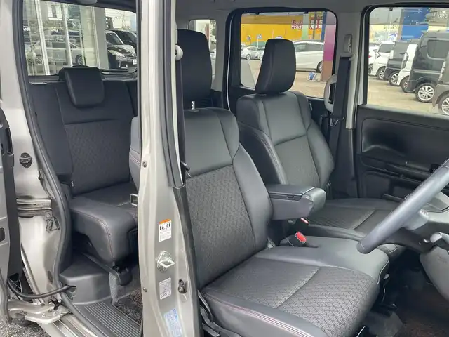 スズキ スペーシア カスタム HYBRID XS 千葉県 2018(平30)年 9.7万km スチールシルバーM (株)IDOMが運営する【じしゃロン八千代店】の自社ローン対象車両になります。こちらは現金またはオートローンご利用時の価格です。自社ローンご希望の方は別途その旨お申付け下さい。/社外ナビゲーション/社外CD/DVD/BT/DTV/両側パワースライドドア/LEDライト/ETC/レーダーブレーキサポート/アイドリングストップ/横滑り防止