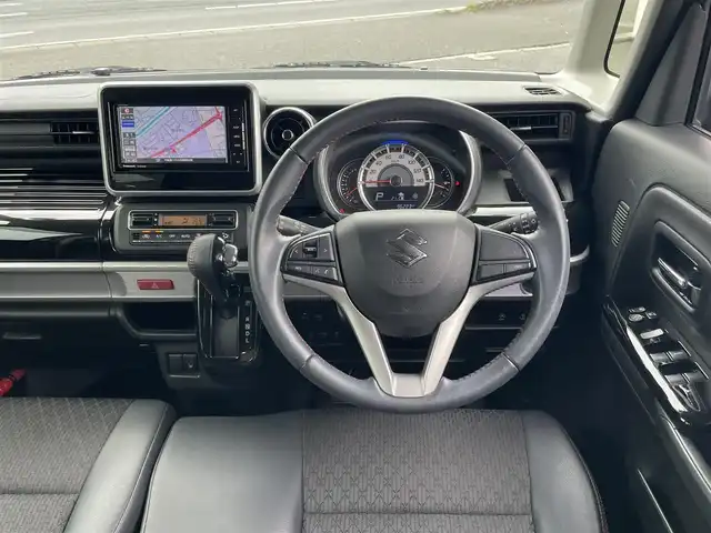 スズキ スペーシア カスタム HYBRID XS 千葉県 2018(平30)年 9.7万km スチールシルバーM (株)IDOMが運営する【じしゃロン八千代店】の自社ローン対象車両になります。こちらは現金またはオートローンご利用時の価格です。自社ローンご希望の方は別途その旨お申付け下さい。/社外ナビゲーション/社外CD/DVD/BT/DTV/両側パワースライドドア/LEDライト/ETC/レーダーブレーキサポート/アイドリングストップ/横滑り防止