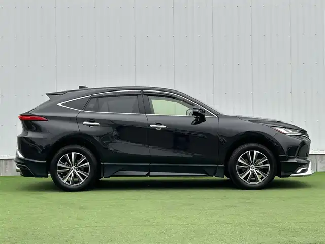 トヨタ ハリアー ハイブリッド G 香川県 2020(令2)年 4.4万km プレシャスブラックパール 登録時走行距離43618km/純正ディスプレイオーディオ/→AM、FM、Bluetooth、TV/バックカメラ/トヨタセーフティーセンス/・衝突軽減ブレーキ/・レーントレーシングアシスト/・ロードサインアシスト/・ブラインドスポットモニター/モデリスタフルエアロ/パワーバックドア/純正18インチアルミホイール/LEDヘッドライト/LEDフォグランプ/オートライト/オートハイビーム/バイザー/ETC2.0/スマートキー/プッシュスタート