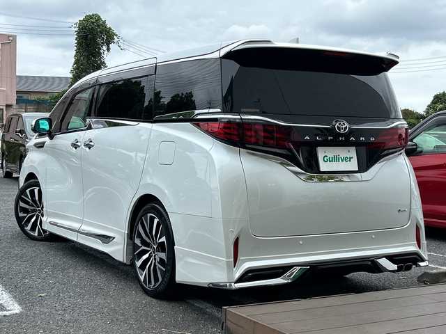 トヨタ アルファードハイブリット Z 千葉県 2024(令6)年 0.5万km ホワイトパールクリスタルシャイン モデリスタ２０ＡＷ／エアロ／シグネチャーイルミブレード　ユニバーサルステップ　トヨタチームメイト　パノラマルーフ　皮　ナビ　フルセグ　全方位カメラ　リアフリップダウンモニター　ＨＵＤ　1オーナー BT