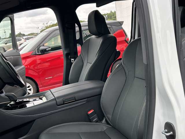 トヨタ アルファードハイブリット Z 千葉県 2024(令6)年 0.5万km ホワイトパールクリスタルシャイン モデリスタ２０ＡＷ／エアロ／シグネチャーイルミブレード　ユニバーサルステップ　トヨタチームメイト　パノラマルーフ　皮　ナビ　フルセグ　全方位カメラ　リアフリップダウンモニター　ＨＵＤ　1オーナー BT