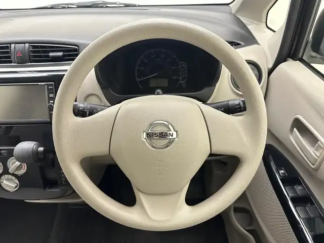 日産 デイズ J 兵庫県 2018(平30)年 6.2万km モカブラウンP ・純正メモリナビ/・前方ドライブレコーダー/・衝突軽減ブレーキ/・ETC/・バックカメラ/・フルセグTV/・Bluetooth接続あり/・純正フロアマット/・ハロゲンライト/・リモコンキー/・スペアキ1本