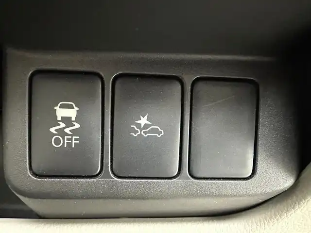 日産 デイズ J 兵庫県 2018(平30)年 6.2万km モカブラウンP ・純正メモリナビ/・前方ドライブレコーダー/・衝突軽減ブレーキ/・ETC/・バックカメラ/・フルセグTV/・Bluetooth接続あり/・純正フロアマット/・ハロゲンライト/・リモコンキー/・スペアキ1本