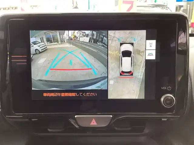 トヨタ ヤリスクロス ハイブリッド Z 京都府 2024(令6)年 1.3万km マッシブグレー 4WD寒冷地仕様/リアLEDフォグ/PWバックドア/アクセサリーコンセント(100V 1500W)/外部給電アタッチメント/ディスプレーオーディオプラス/　ナビ フルセグTV BT USB HDMI/前後ドライブレコーダー/ビルトインETC2.0/運転席PWシート/前席シートヒーター/ステアリングヒーター/LEDヘッドライト/LEDフロントフォグ/セーフティセンス/　プリクラッシュセーフティ/　レーントレースアシスト/　レーンディパーチャーアラート/　レーダークルーズッコントロール/　オートハイビーム/ブラインドスポットモニター/パーキングサポートブレーキ　/安心降車アシスト/ダウンヒルアシスト/スマートキー×2/新車保証書/取扱説明書