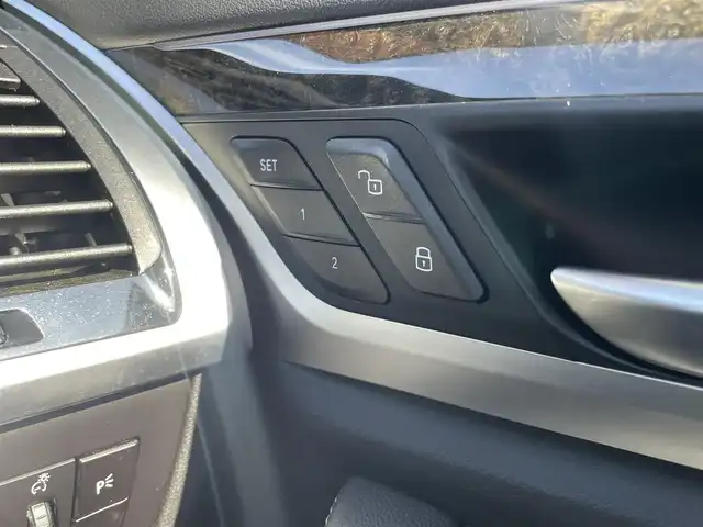 ＢＭＷ Ｘ３ xDrive20d Mスポーツ 栃木県 2021(令3)年 5万km ソフィスト・グレー・ブリリアント・エフェクト パノラマスライディングルーフ/純正ナビ（BT/フルセグ/AM、FM）/Harman/Kardon/アクティブクルーズコントロール/コンフォートアクセス/全方位カメラ/パーキングアシスト/パワーバックドア/ワイヤレスチャージ/インテリジェントセーフティー/シートヒーター/ETC一体型ルームミラー/スマートキー