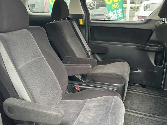 トヨタ アルファード 240S 東京都 2013(平25)年 2.7万km ホワイトパールクリスタルシャイン ワンオーナー/HDDナビ/フルセグテレビ/バックカメラ/両側パワースライドドア/ETC/プッシュスタート/後席用モニター/コーナーセンサー/横滑り防止装置/純正アルミホイール/純正フロアマット/オートキセノンライト/スマートキー/スペアキー