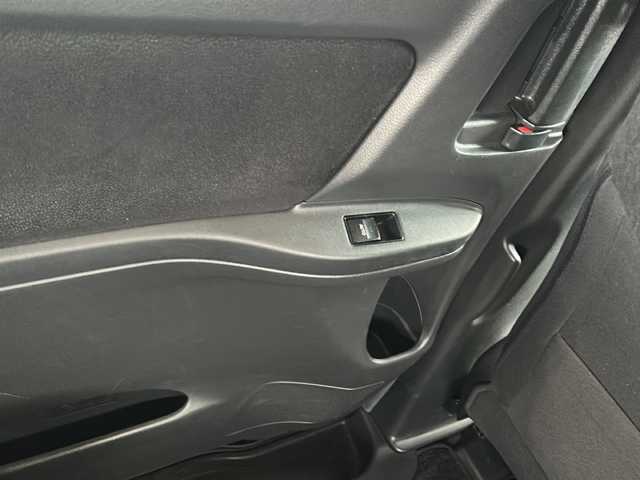 トヨタ アルファード 240S 東京都 2013(平25)年 2.7万km ホワイトパールクリスタルシャイン ワンオーナー/HDDナビ/フルセグテレビ/バックカメラ/両側パワースライドドア/ETC/プッシュスタート/後席用モニター/コーナーセンサー/横滑り防止装置/純正アルミホイール/純正フロアマット/オートキセノンライト/スマートキー/スペアキー