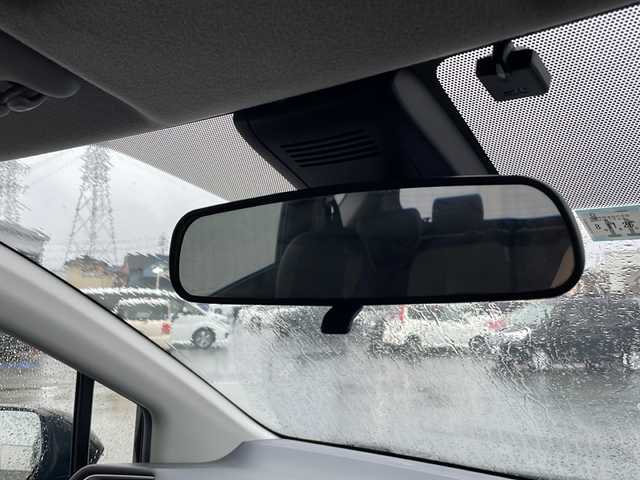 トヨタ シエンタ G クエロ 三重県 2017(平29)年 4.1万km ブラック 純正７型ナビ/バックカメラ/ETC/両側パワースライドドア/シートヒーター/レーンキープアシスト/衝突被害軽減システム/アイドリングストップ/先行車発進告知/ステアリングスイッチ/LEDヘッドライト/オートハイビーム/フォグランプ/電動格納ミラー