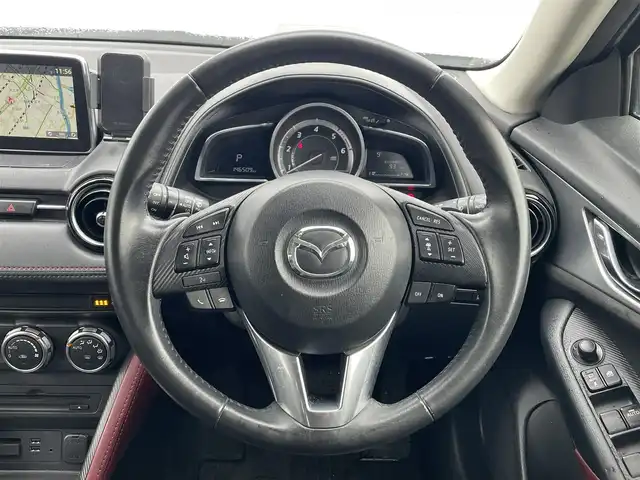 マツダ ＣＸ－３ XD ツーリング 滋賀県 2016(平28)年 14.7万km セラミックM BOSE/純正ナビ/・Bluetooth/・フルセグ/・CD/DVD/バックカメラ/ETC/前方ドライブレコーダー/革巻きステアリング/ステアリングリモコン/レーダークルーズコントロール/パドルシフト/シートヒーター/LEDオートライト/フォグライト/オートリトラミラー/シートリフター/トノカバー/ブラインドスポットモニター/ヘッドアップディスプレイ/スマートキー/AW付サマータイヤ積載