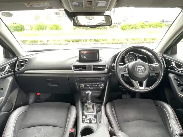 マツダ アクセラ スポーツ XD 愛知県 2014(平26)年 3.7万km ソウルレッドプレミアムメタリック (株)IDOMが運営する【じしゃロン豊川店】の自社ローン専用車両になります。こちらは現金またはオートローンご利用時の価格です。自社ローンご希望の方は別途その旨お申付け下さい/サンルーフ/登録時36575km/純正SDナビ　フルセグTV/（DVD再生可/Bluetooth/USB/AUX）/BOSEサウンドシステム/バックカメラ/ハーフレザーシート/前席シートヒーター/運転席パワーシート/レーダークルーズコントロール/リアビークルモニタリング/スマートシティブレーキサポート/スマートブレーキサポート/車線逸脱警報システム/AT誤発進抑制制御機能/アダプティブライティングシステム/ハイビームコントロール/キセノンヘッドランプ/LEDフォグランプ/アクティブドライビングディスプレイ/アドバンストキーx2/パドルシフト/ETC/ステアリモコン/取説書/保証書/点検記録（全てマツダディーラーで実施）/　26/11  27/7  28/3  29/2/  30/3  31/2  R2/2  R3/2/  R4/3  R5/3  R6/3/6ヶ月点検記録（全てマツダディーラーで実施）/　28/10  29/9  30/8  R1/9/ R2/8  R3/10  R4/9/R5/11  R6/9