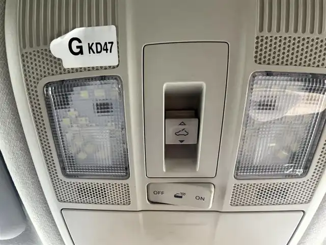 マツダ アクセラ スポーツ XD 愛知県 2014(平26)年 3.7万km ソウルレッドプレミアムメタリック (株)IDOMが運営する【じしゃロン豊川店】の自社ローン専用車両になります。こちらは現金またはオートローンご利用時の価格です。自社ローンご希望の方は別途その旨お申付け下さい/サンルーフ/登録時36575km/純正SDナビ　フルセグTV/（DVD再生可/Bluetooth/USB/AUX）/BOSEサウンドシステム/バックカメラ/ハーフレザーシート/前席シートヒーター/運転席パワーシート/レーダークルーズコントロール/リアビークルモニタリング/スマートシティブレーキサポート/スマートブレーキサポート/車線逸脱警報システム/AT誤発進抑制制御機能/アダプティブライティングシステム/ハイビームコントロール/キセノンヘッドランプ/LEDフォグランプ/アクティブドライビングディスプレイ/アドバンストキーx2/パドルシフト/ETC/ステアリモコン/取説書/保証書/点検記録（全てマツダディーラーで実施）/　26/11  27/7  28/3  29/2/  30/3  31/2  R2/2  R3/2/  R4/3  R5/3  R6/3/6ヶ月点検記録（全てマツダディーラーで実施）/　28/10  29/9  30/8  R1/9/ R2/8  R3/10  R4/9/R5/11  R6/9