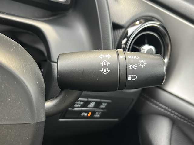 マツダ ＣＸ－３ XD プロアクティブ 静岡県 2018(平30)年 5.1万km ソウルレッドクリスタルM 純正ナビ/・FM/・AM/・Stitcher/・Bluetooth/・USB/・CD/・DVD/・AUX/・TV/主要装備/・BOSEサウンドシステム+７スピーカー/・３６０°ビュー・モニター/・パーキングセンサー/・レーダークルコン/・ハーフレザーシート/・MTモード付AT/・パドルシフト/・レーンキープアシスト/・ｉ－ｓｔｏｐ/・ＥＴＣ/・純正１８インチＡＷ/・ヘッドアップディスプレイ/・ブラインドスポットモニター/・TCS/・社外サス