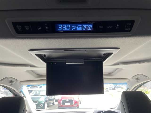トヨタ アルファード S Cパッケージ 福岡県 2020(令2)年 1.5万km ホワイトパールクリスタルシャイン モデリスタフルエアロフルパーツ/シーケンシャルウインカー/三眼ヘッドライト/サンルーフ/サンシェード/デジタルインナーミラー/ブラインドスポットモニター/ステアリングヒーター/ブレーキホールド/シートメモリー/ドアバイザー/ワンオーナー/DVD視聴可能/フルセグテレビ/バックカメラ/フリップダウンモニター/アイドリングストップ/オットマン/クルーズコントロール(追従走行有り)/サンルーフ/ドアバイザー/プッシュスタート/両側パワースライドドア/パワーバックドア/ビルトインETC/WAC/全席パワーシート