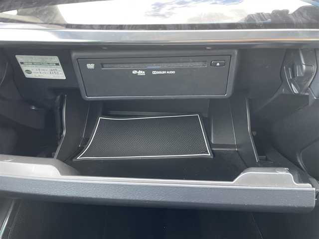 トヨタ アルファード S Cパッケージ 福岡県 2020(令2)年 1.5万km ホワイトパールクリスタルシャイン モデリスタフルエアロフルパーツ/シーケンシャルウインカー/三眼ヘッドライト/サンルーフ/サンシェード/デジタルインナーミラー/ブラインドスポットモニター/ステアリングヒーター/ブレーキホールド/シートメモリー/ドアバイザー/ワンオーナー/DVD視聴可能/フルセグテレビ/バックカメラ/フリップダウンモニター/アイドリングストップ/オットマン/クルーズコントロール(追従走行有り)/サンルーフ/ドアバイザー/プッシュスタート/両側パワースライドドア/パワーバックドア/ビルトインETC/WAC/全席パワーシート