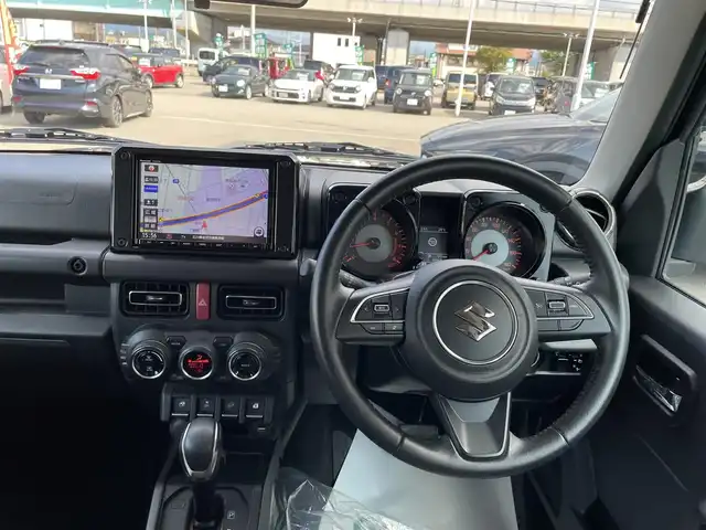 スズキ ジムニー シエラ JC 石川県 2019(平31)年 5.1万km 黒 4WD/社外8型メモリーナビ/CD/DVD/フルセグTV/バックカメラ/LEDヘッドライト/純正アルミホイール/スズキセーフティサポート/シートヒーター/クルーズコントロール/スマートキー/プッシュスタート/電動ミラー/ドライブレコーダー/ETC