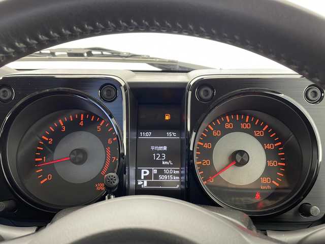 スズキ ジムニー シエラ JC 千葉県 2019(平31)年 5.1万km ブルーイッシュブラックパール3 純正SDナビ/(AM/FM/CD/DVD/SD/Bluetooth/USB/iPod)/バックカメラ/ドライブレコーダー(前方のみ)/衝突被害軽減システム/レーンキープアシスト/クルーズコントロール/ダウンヒルアシストコントロール/LEDヘッドライト/ステアリングスイッチ/シートヒーター(D＋N席)/ヒーテッドミラー/フォグランプ/純正15インチアルミホイール/純正フロアマット/オートライト/電動格納ウィンカーミラー/革巻きステアリングホイール/プッシュスタート/横滑り防止装置/エアバッグ(W+サイド+カーテン)