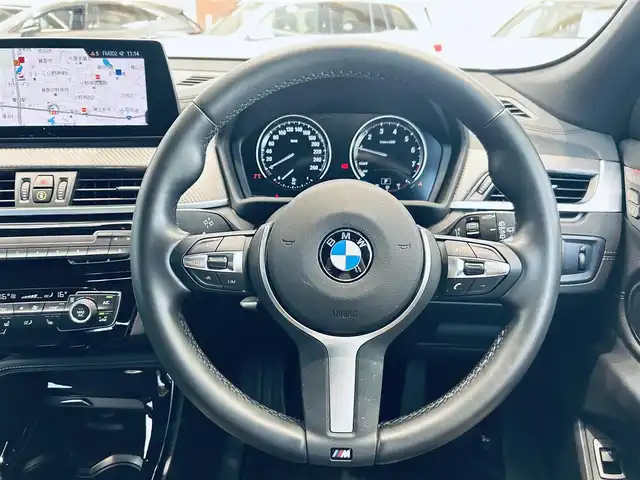 ＢＭＷ Ｘ２ sDrive18i MスポーツX 大阪府 2020(令2)年 1.2万km サファイアブラックP インテリジェントセーフティ/HUD/ACC/黒革/パワーシート/Dシートメモリ/シートヒーター/純正ナビ/バックカメラ/電動リアゲート/クリアランスソナー/純正19インチAW/LEDヘッドライト