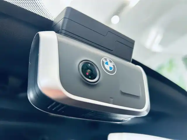 ＢＭＷ Ｘ２ sDrive18i MスポーツX 大阪府 2020(令2)年 1.2万km サファイアブラックP インテリジェントセーフティ/HUD/ACC/黒革/パワーシート/Dシートメモリ/シートヒーター/純正ナビ/バックカメラ/電動リアゲート/クリアランスソナー/純正19インチAW/LEDヘッドライト