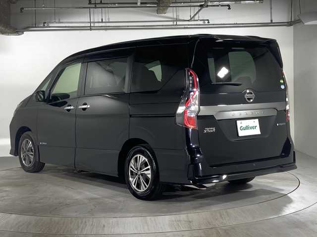日産 セレナ e－パワー ハイウェイスター V 広島県 2021(令3)年 7.2万km ダイヤモンドブラック 純正10インチナビ/（Bluetooth/SD/CD/DVD/USB/フルセグTV)/アランドビューモニター/ビルドインETC2.0/前方ドライブレコーダー/両側パワースライドドア/日産プロパイロット/アダプティブクルーズコントロール/ブラインドスポットモニター/LEDヘッドライト/オートマチックハイビーム/フォグランプ/純正15インチアルミホイール/純正フロアマット/純正ドアバイザー/横滑り防止装置/衝突被害軽減ブレーキ/レーンキープアシスト/電動格納ミラー/プッシュスタート/スマートキー/スペアキー