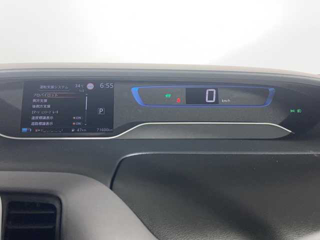 日産 セレナ e－パワー ハイウェイスター V 広島県 2021(令3)年 7.2万km ダイヤモンドブラック 純正10インチナビ/（Bluetooth/SD/CD/DVD/USB/フルセグTV)/アランドビューモニター/ビルドインETC2.0/前方ドライブレコーダー/両側パワースライドドア/日産プロパイロット/アダプティブクルーズコントロール/ブラインドスポットモニター/LEDヘッドライト/オートマチックハイビーム/フォグランプ/純正15インチアルミホイール/純正フロアマット/純正ドアバイザー/横滑り防止装置/衝突被害軽減ブレーキ/レーンキープアシスト/電動格納ミラー/プッシュスタート/スマートキー/スペアキー