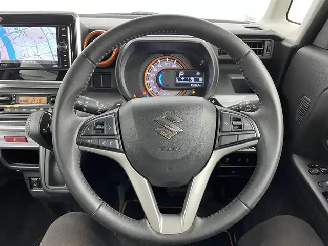 スズキ スペーシア ギア HYBRID XZターボ 大分県 2019(平31)年 7.6万km アクティブイエロー/ガンメタリック2トーン ルーフレール/衝突軽減ブレーキ/車線逸脱警報/クリアランスソナー/ストラーダナビ/・CN-RX05WD/・フルセグ/・DVD再生/・CD再生/・Blu-ray/・Bluetooth接続/・HDMI/バックカメラ/KENWOODドライブレコーダー/・DRV-320/クルーズコントロール/ETC/両側パワースライドドア/前席シートヒーター/本革巻きステアリング/パドルシフト/アイドリングストップ/リアロールサンシェード/サーキュレーター/パーソナルテーブル/オートライト/フォグライト/ウインカーミラー/純正フロアマット/ドアバイザー/プッシュスタート/スマートキー×2/取扱説明書/新車保証書