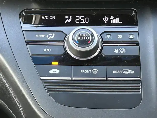 ホンダ フリード＋ G ホンダセンシング 兵庫県 2019(令1)年 2.7万km ホワイトオーキッドパール 純正9インチナビ/BTオーディオ/フルセグTV/横滑り防止装置/レーンキープアシスト/衝突被害軽減システム/バックカメラ/ビルトインETC/ドライブレコーダー/純正フロアマット/純正15インチアルミホイール/LEDオートライト/スペアキー