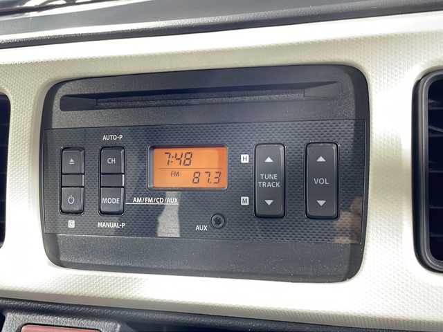 スズキ アルト L 沖縄県 2018(平30)年 4.4万km シルキーシルバーメタリック 禁煙車/衝突被害軽減ブレーキ/純正オーディオ/AM/FM/CD/AUX/パワーウィンドウ/アイドリングストップ/シートヒーターD席/純正ドアバイザー/ABS/横滑り防止装置