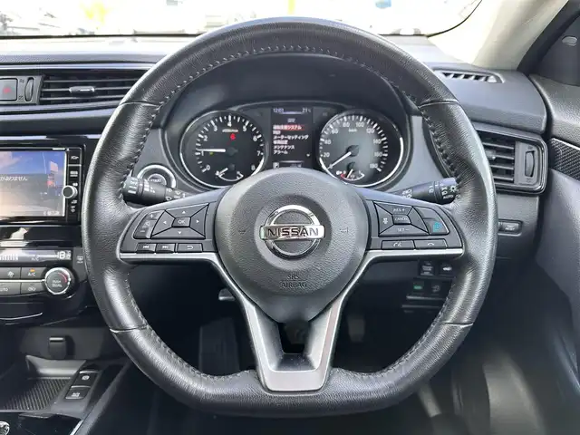日産 エクストレイル 20Xi 宮城県 2018(平30)年 8.8万km ブリリアントホワイトパール プロパイロット/車線逸脱防止支援システム/後側方車両検知警報/後退時車両検知警報/インテリジェントエマージェンシーブレーキ/インテリジェントアラウンドビューモニター/インテリジェントルームミラー/４×４i【２WD切替可】/純正ナビ/フルセグTV/Bluetooth/CD/DVD/SD/AUX/純正ドライブレコーダー(ナビ連動)/パワーバックドア/カプロンシート/ステアリングスイッチ/電動パーキングブレーキ/ブレーキホール/LEDヘッドライト/フォグランプ/オートライト/ハイビームアシスト/ウインカーミラー/純正18インチAW/保証書/スペアキー×１