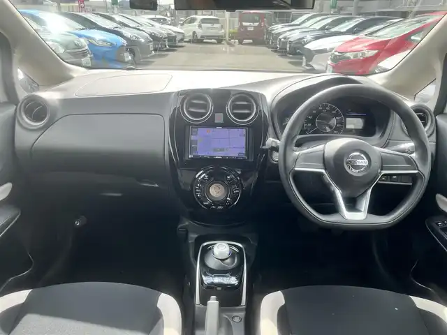 日産 ノート e－パワー X 島根県 2019(平31)年 5.3万km ブリリアントホワイトパール 社外SDナビ　/ワンセグTV　/バックカメラ　/ETC /前後ドライブレコーダー　/衝突軽減システム　/レーンキープアシスト　/前後コーナーセンサー　/オートハイビーム　/オートライト/スマートキー/プッシュスタート/純正フロアマット