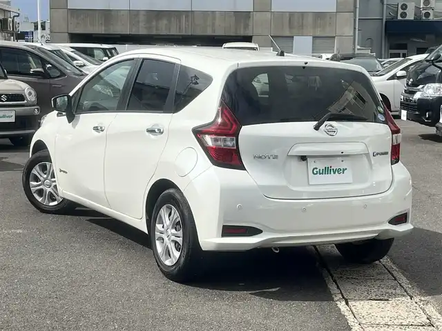 日産 ノート e－パワー X 島根県 2019(平31)年 5.3万km ブリリアントホワイトパール 社外SDナビ　/ワンセグTV　/バックカメラ　/ETC /前後ドライブレコーダー　/衝突軽減システム　/レーンキープアシスト　/前後コーナーセンサー　/オートハイビーム　/オートライト/スマートキー/プッシュスタート/純正フロアマット