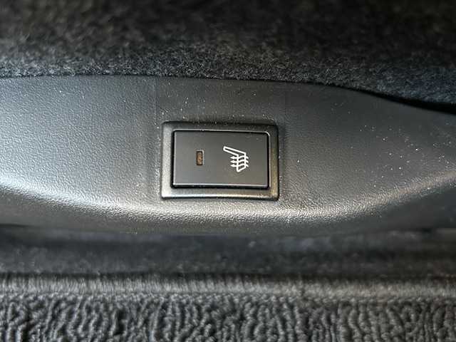 スズキ ソリオ HV MX 東京都 2019(平31)年 1.5万km ネオンブルーM ワンオーナー/純正ナビ/(Bluetooth・フルセグ・DVD・CD・SD・USB・AM・FM)/レーダークルーズコントロール/片側パワースライドドア/衝突軽減ブレーキ/車線逸脱抑制機能/シートヒーター/ETC/ドアバイザー/純正フロアマット/アイドリングストップ/取扱説明書/保証書/記録簿