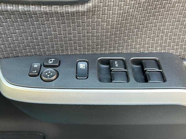 スズキ ソリオ HV MX 東京都 2019(平31)年 1.5万km ネオンブルーM ワンオーナー/純正ナビ/(Bluetooth・フルセグ・DVD・CD・SD・USB・AM・FM)/レーダークルーズコントロール/片側パワースライドドア/衝突軽減ブレーキ/車線逸脱抑制機能/シートヒーター/ETC/ドアバイザー/純正フロアマット/アイドリングストップ/取扱説明書/保証書/記録簿