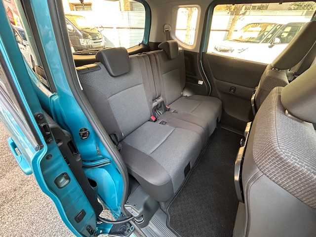 スズキ ソリオ HV MX 東京都 2019(平31)年 1.5万km ネオンブルーM ワンオーナー/純正ナビ/(Bluetooth・フルセグ・DVD・CD・SD・USB・AM・FM)/レーダークルーズコントロール/片側パワースライドドア/衝突軽減ブレーキ/車線逸脱抑制機能/シートヒーター/ETC/ドアバイザー/純正フロアマット/アイドリングストップ/取扱説明書/保証書/記録簿