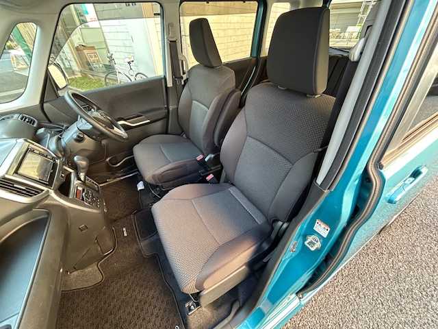 スズキ ソリオ HV MX 東京都 2019(平31)年 1.5万km ネオンブルーM ワンオーナー/純正ナビ/(Bluetooth・フルセグ・DVD・CD・SD・USB・AM・FM)/レーダークルーズコントロール/片側パワースライドドア/衝突軽減ブレーキ/車線逸脱抑制機能/シートヒーター/ETC/ドアバイザー/純正フロアマット/アイドリングストップ/取扱説明書/保証書/記録簿