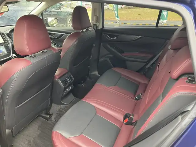 スバル レヴォーグ 1．8STIスポーツ 広島県 2020(令2)年 2.8万km ラピスブルーP ワンオーナー/純正ナビ・フルセグTV/パドルシフト/サイド・バックカメラ/レザーシート/D・Nパワーシート/全席シートヒーター/パワーバックドア/LEDオートライト/レーダークルーズ/アイサイトコアテクノロジー/アイサイトセーフティプラス/スマートキー