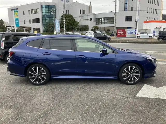 スバル レヴォーグ 1．8STIスポーツ 広島県 2020(令2)年 2.8万km ラピスブルーP ワンオーナー/純正ナビ・フルセグTV/パドルシフト/サイド・バックカメラ/レザーシート/D・Nパワーシート/全席シートヒーター/パワーバックドア/LEDオートライト/レーダークルーズ/アイサイトコアテクノロジー/アイサイトセーフティプラス/スマートキー
