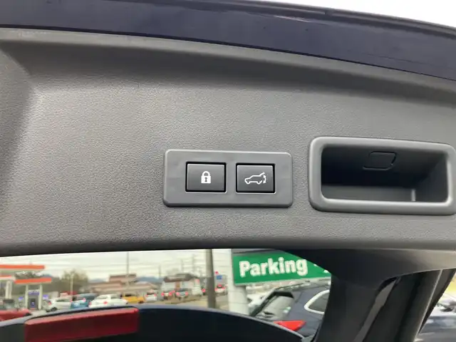 スバル レヴォーグ 1．8STIスポーツ 広島県 2020(令2)年 2.8万km ラピスブルーP ワンオーナー/純正ナビ・フルセグTV/パドルシフト/サイド・バックカメラ/レザーシート/D・Nパワーシート/全席シートヒーター/パワーバックドア/LEDオートライト/レーダークルーズ/アイサイトコアテクノロジー/アイサイトセーフティプラス/スマートキー