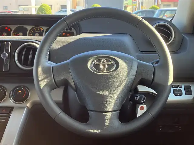 トヨタ カローラ ルミオン 1．5X エアロツアラー 三重県 2014(平26)年 8.6万km ホワイトパールクリスタルシャイン ワンオーナー/車検R9年1月23日/純正SDナビ/・フルセグ・Bluetooth/・CD/DVD再生・録音機能/バックカメラ/キーレス/ウィンカーミラー/フロアマット/ドアバイザー/プライバシーガラス/ビルトインETC/ヘッドライトレベライザー/電格ミラー