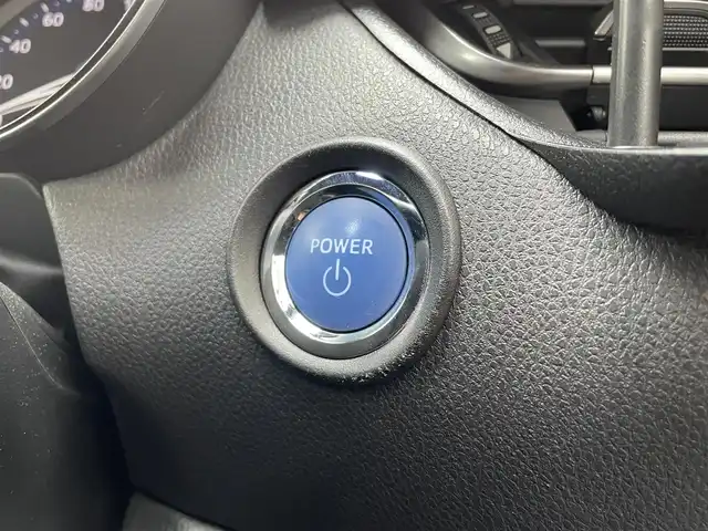 トヨタ Ｃ－ＨＲ G LEDエディション 佐賀県 2018(平30)年 13.3万km ブラックマイカ フルモデリスタ/トヨタセーフティセンス/・プリクラッシュセーフティ/・レーダークルーズコントロール/・レーンディパーチャーアラート/・オートマチックハイビーム/クリアランスソナー/ブラインドスポットモニター/純正9型ナビ/・バックカメラ/・フルセグTV/BT/CD/DVD/ハーフレザーシート/シートヒーター/純正18インチAW/LEDヘッドライト/フォグランプ/オートライト/ETC/社外ドラレコ/電動パーキングスイッチ/GPSレーダー探知機/トノカバー/スペアキー×1/取扱説明書/保証書