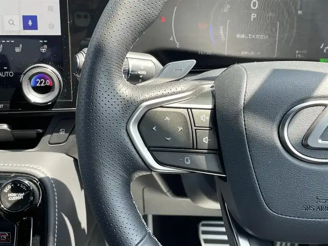 レクサス ＮＸ 350h Fスポーツ 宮崎県 2023(令5)年 1.7万km グラファイトブラックガラスフレーク ワンオーナー/BSM/HUD/純正14インチナビ/フルセグTV Bluetooth/全周囲カメラ/レーダークルーズコントロール/パドルシフト/衝突軽減ブレーキ/レザーシート/両前席パワーシート/パワーバックドア/ビルトインETC/純正20インチアルミホイール/フォグランプ