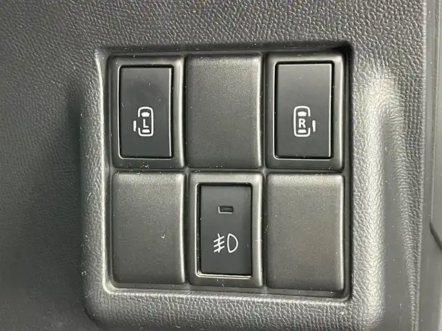 日産 ルークス ハイウェイスター ターボ 愛知県 2012(平24)年 4.1万km ブルーイッシュブラック 純正ナビ　フルセグＴＶ　Ｂｌｕｅｔｏｏｔｈ　両側パワースライドドア　ＨＩＤヘッドライト　オートライト　フォグランプ　ＥＴＣ　プッシュスタート　スマートキー　純正フロアマット　ドアバイザー　ＣＤ　ＤＶＤ
