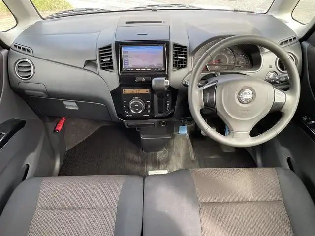 日産 ルークス ハイウェイスター ターボ 福岡県 2012(平24)年 4.1万km ブルーイッシュブラック (株)IDOMが運営する【じしゃロン八幡西店】の自社ローン専用車両になります。こちらは現金またはオートローンご利用時の価格です。自社ローンご希望の方は別途その旨お申付け下さい/純正ナビ　フルセグＴＶ　Ｂｌｕｅｔｏｏｔｈ　両側パワースライドドア　ＨＩＤヘッドライト　オートライト　フォグランプ　ＥＴＣ　プッシュスタート　スマートキー　純正フロアマット　ドアバイザー　ＣＤ　ＤＶＤ