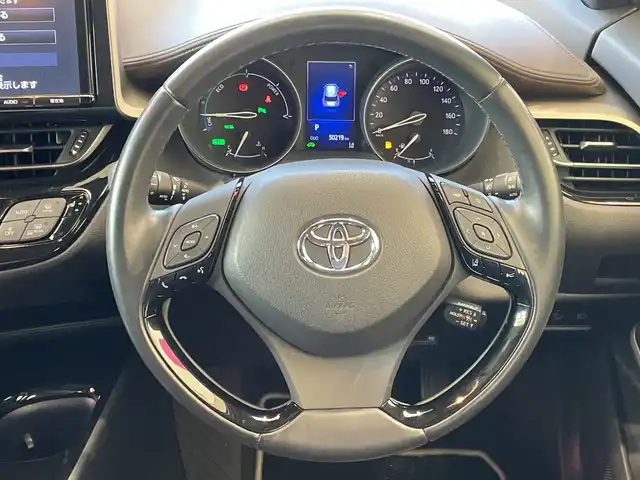 トヨタ Ｃ－ＨＲ G LEDエディション 埼玉県 2018(平30)年 5.1万km ホワイトパールクリスタルシャイン トヨタセーフティーセンス/エアロ /純正9インチメモリナビ /バックカメラ /レーダークルーズコントロール /LED /ハーフレザーシート /シートヒーター /純正18インチアルミ /ブラインドスポットモニター/ステアリングスイッチ /純正ETC