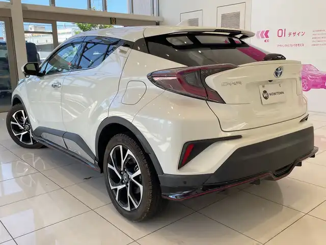 トヨタ Ｃ－ＨＲ G LEDエディション 埼玉県 2018(平30)年 5.1万km ホワイトパールクリスタルシャイン トヨタセーフティーセンス/エアロ /純正9インチメモリナビ /バックカメラ /レーダークルーズコントロール /LED /ハーフレザーシート /シートヒーター /純正18インチアルミ /ブラインドスポットモニター/ステアリングスイッチ /純正ETC