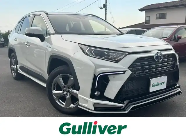 トヨタ ＲＡＶ４ ハイブリットG 茨城県 2020(令2)年 13.2万km 白 純正ＳＤナビ　/-BT/AM/FM/CD/フルセグTV/クルーズコントロール　/ＥＴＣ　/バックカメラ　/D席N席シートヒーター　/Ｄ席パワーシート　/コーナーセンサー前後　/ＬＥＤヘッドライト　/オートマチックハイビーム　/デジタルインナーミラー　/ステアリングヒーター/レザーシート/純正フロアマット/ブラインドスポットモニター