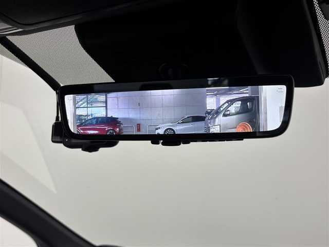 トヨタ ヴェルファイア ハイブリット Z プレミア 埼玉県 2023(令5)年 1.4万km プラチナホワイトパールマイカ 14インチ純正ナビ/　AM/FM/TV/USB/BT/両側パワースライドドア/衝突軽減ブレーキ/横滑り防止措置/レーンキープアシスト/レーダークルーズ/ロードサイドアシスト/コーナーセンサー/プロアクティブドライビングアシスト/レーンチェンジアシスト/ブラインドスポットモニター/後方車両接近告知/パーキングサポートブレーキ/安心降車アシスト/インテリジェントパーキングアシスト/ヒーデットドアミラー/ヒーデットウィンドウ/前席＋2列目シートヒーター、エアシート/N席＋2列目オットマン/ドライブレコーダー/電動リアゲート/ウッドコンビハンドル/置くだけ充電/ECOモード/EVモード/ブレーキホールド/ウインカーミラー/ドアバイザー/デジタルインナー/ハンドルヒーター/LEDヘッドライト/フォグランプ