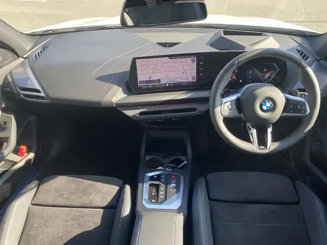 ＢＭＷ ＢＭＷ １２０ｄ Mスポーツ 福岡県 2025(令7)年 0.1万km アルピンホワイトⅢ ・アダプティブクルーズコントロール/・純正ナビ/BT/USB/carplay/・全方位カメラ/・黒革シート/シートヒーター/・ETC/・純正18AW/・保証書/・取扱説明書/・スペアキー