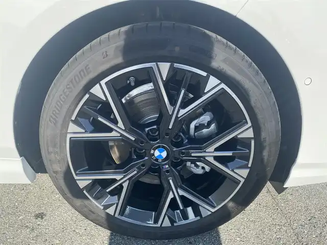 ＢＭＷ ＢＭＷ １２０ｄ Mスポーツ 福岡県 2025(令7)年 0.1万km アルピンホワイトⅢ ・アダプティブクルーズコントロール/・純正ナビ/BT/USB/carplay/・全方位カメラ/・黒革シート/シートヒーター/・ETC/・純正18AW/・保証書/・取扱説明書/・スペアキー