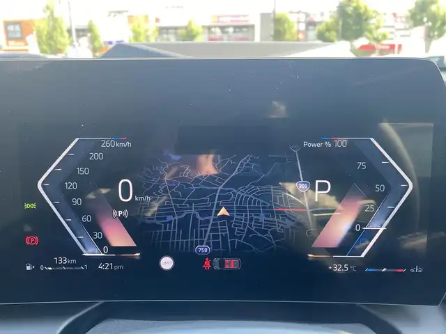 ＢＭＷ ＢＭＷ １２０ｄ Mスポーツ 福岡県 2025(令7)年 0.1万km アルピンホワイトⅢ ・アダプティブクルーズコントロール/・純正ナビ/BT/USB/carplay/・全方位カメラ/・黒革シート/シートヒーター/・ETC/・純正18AW/・保証書/・取扱説明書/・スペアキー